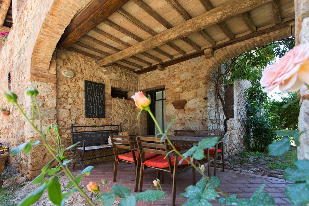 Novelleto Villa Monteriggioni Exteriör bild