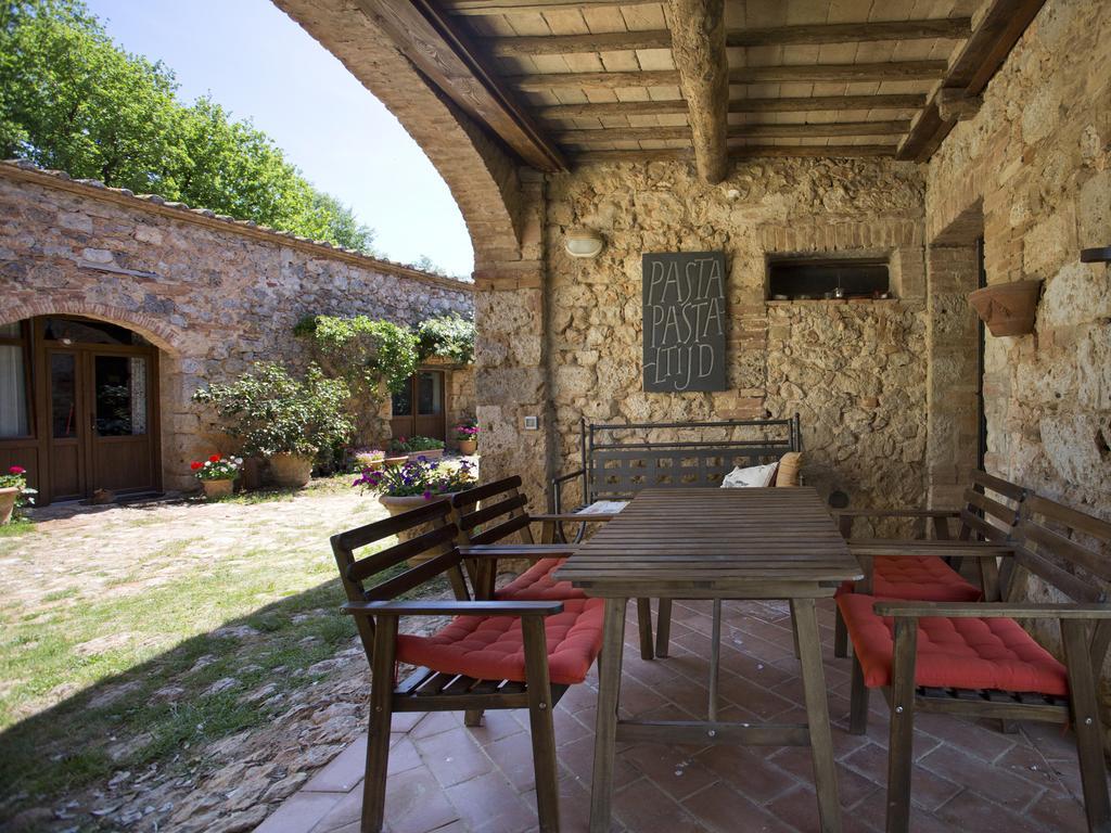 Novelleto Villa Monteriggioni Exteriör bild